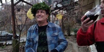 Този испанец скри шапката на всички жители на симитлийското село Крупник