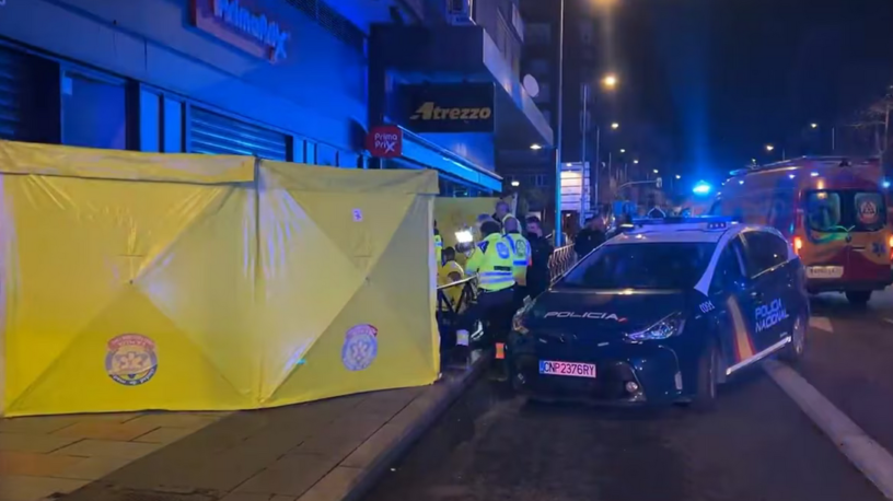 Местопрестъплението, на улица Браво Мурильо в Мадрид, след пристигането на Самур и полицията.