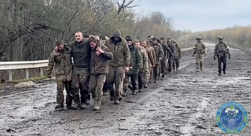 Украински военнопленници, участвали в размяната на пленници с Русия, обявена в неделя.