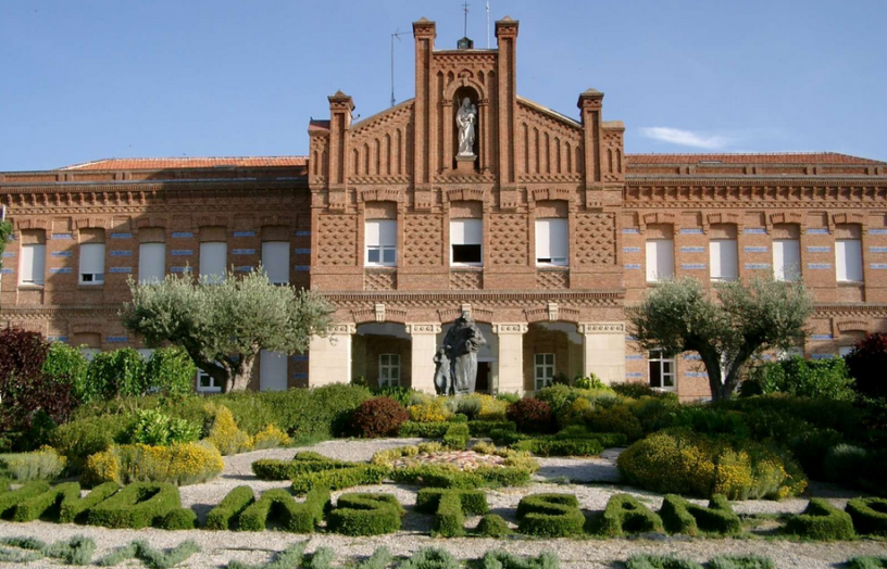 Болница "Фондация Сан Хосе" в Куатро Виентос (Мадрид)